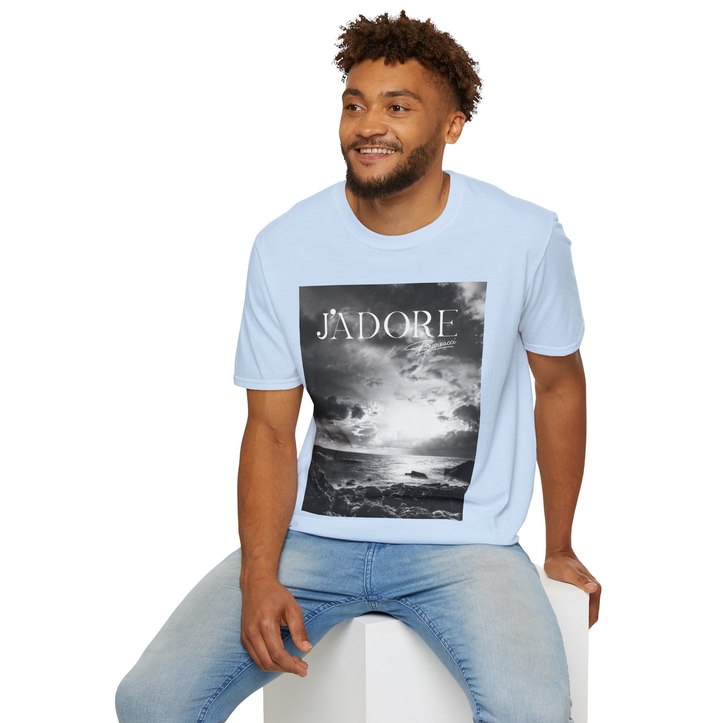 Fake Designer™: J'adore Bearsacci Solitude Is Dangerously Addictive (Black and White Beach)│ Softsyle T-shirt