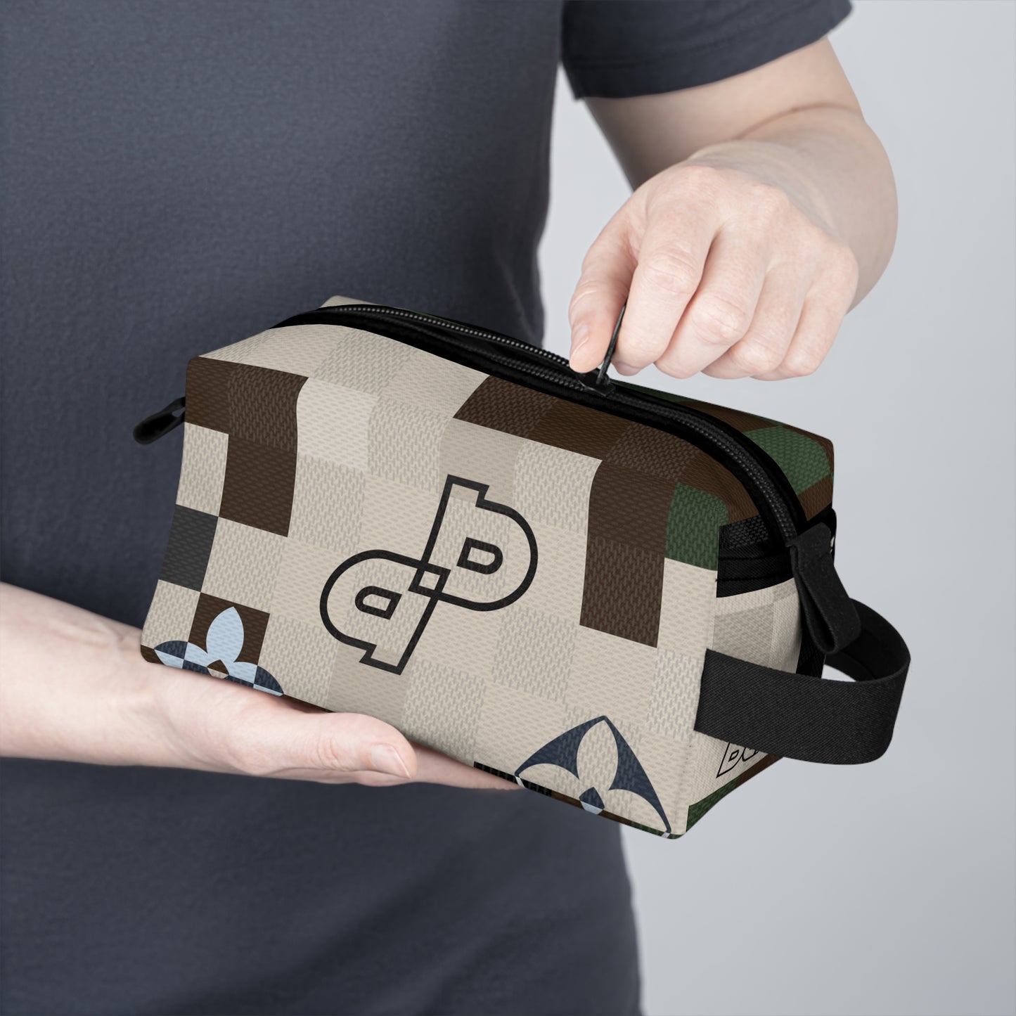 Bearsacci Logo Pixel Tech │ Toiletry Bag