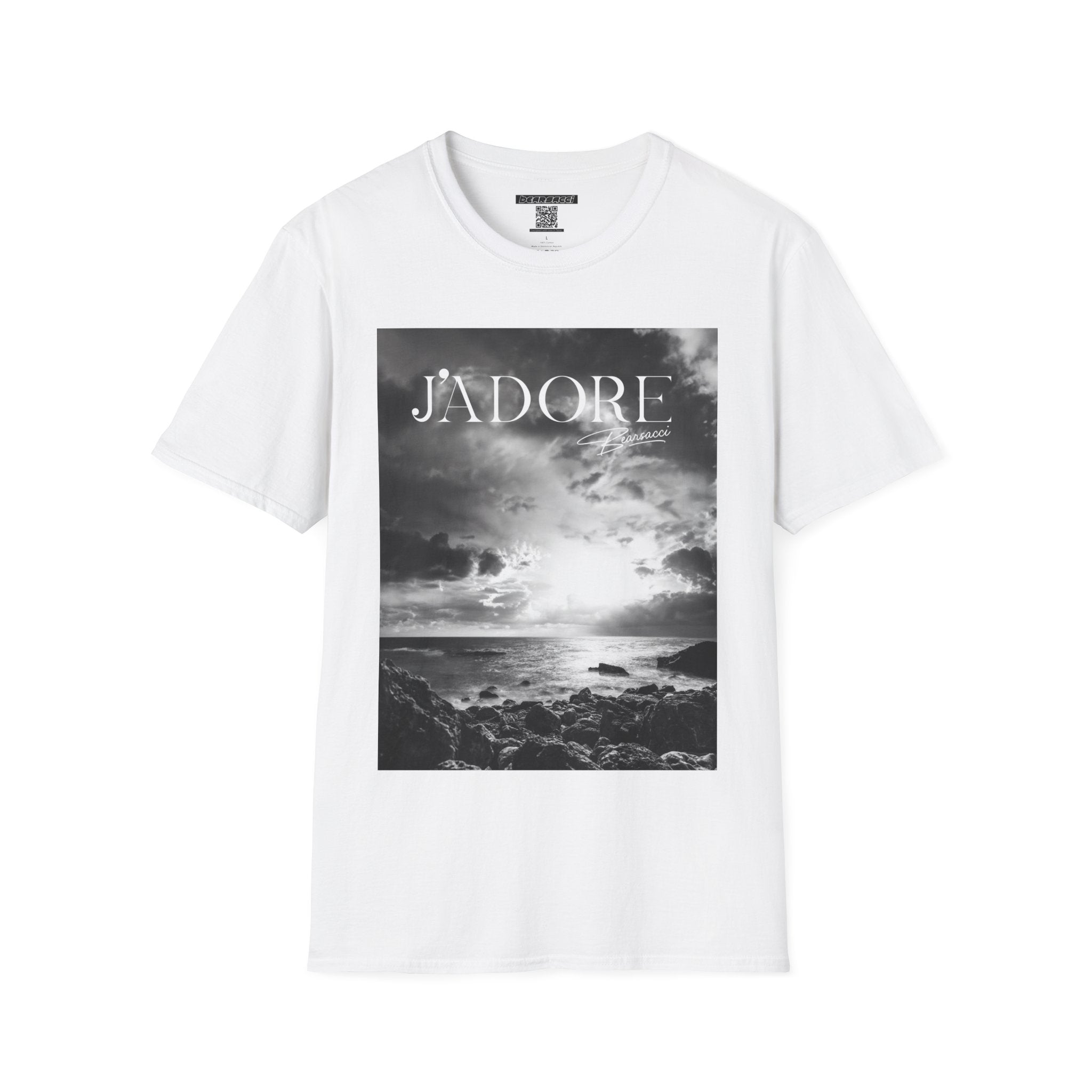 Fake Designer™: J'adore Bearsacci Solitude Is Dangerously Addictive (Black and White Beach)│ Softsyle T-shirt
